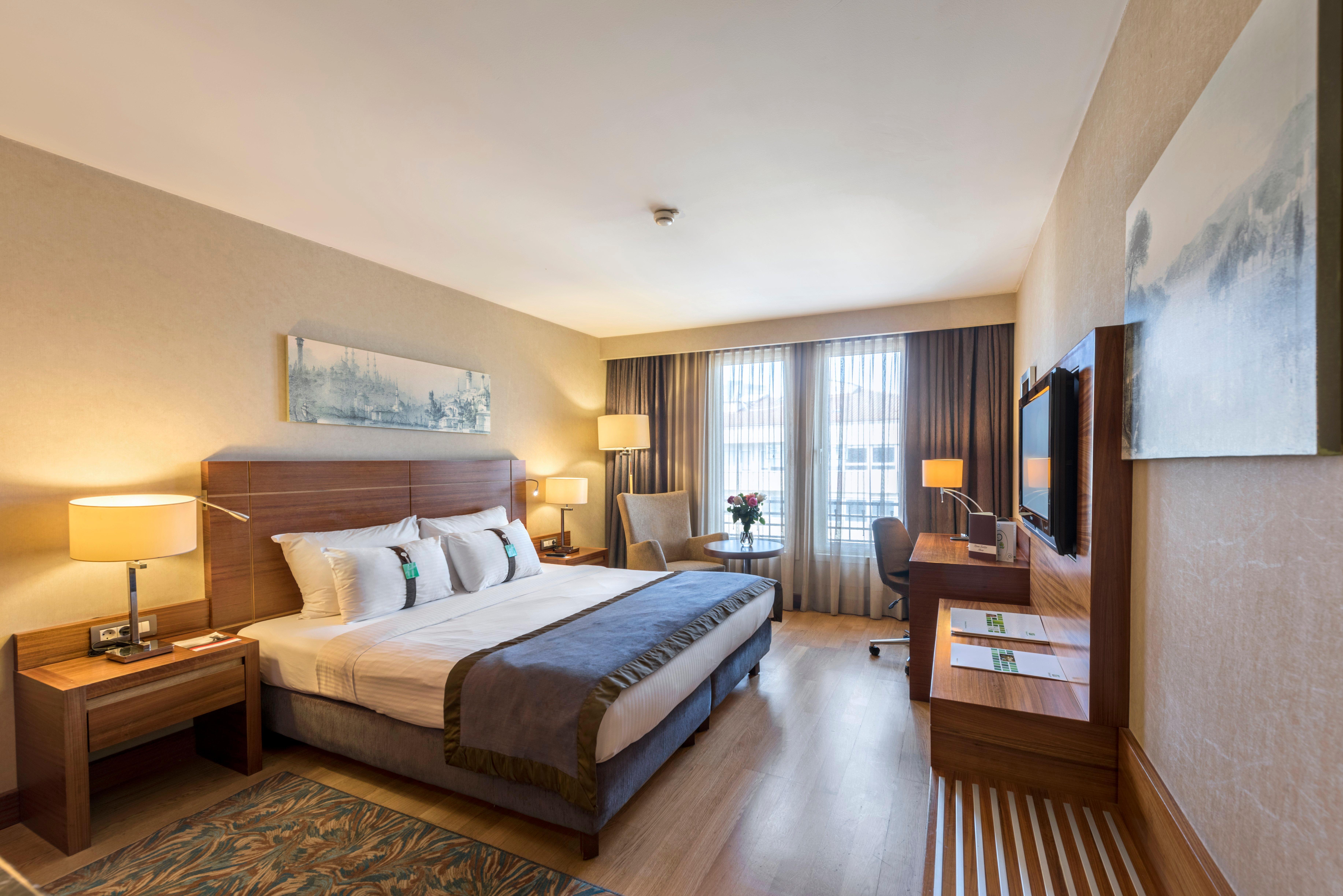 Holiday Inn Sisli By Ihg Istanbul Ngoại thất bức ảnh