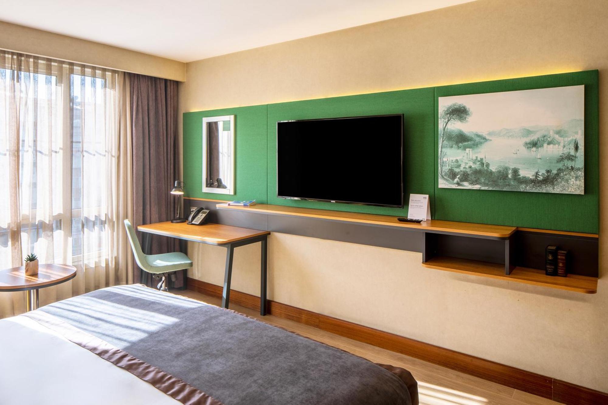Holiday Inn Sisli By Ihg Istanbul Ngoại thất bức ảnh